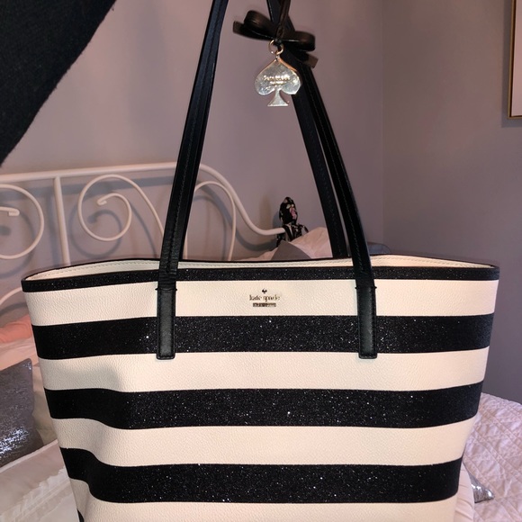 kate spade Handbags - KATE SPADE HAWTHORNE LANE RYAN TOTE ♠️
